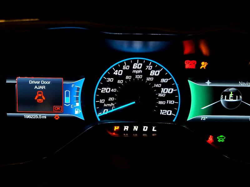 Photo 9 from auction – 2014 FORD C-MAX with VIN 1FADP5BU2EL501431