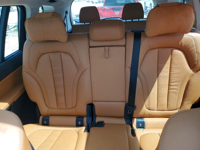 Photo 10 from auction – 2019 BMW X7 with VIN 5UXCW2C54KL086993