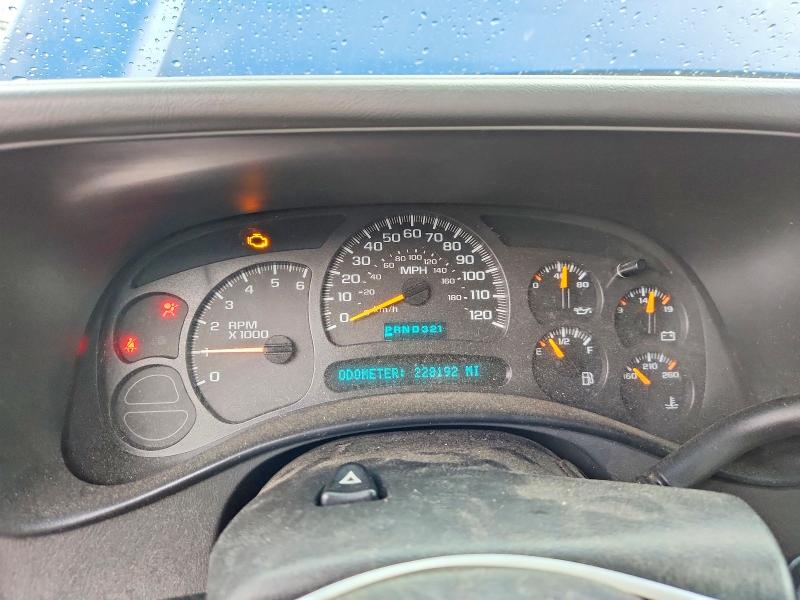 Photo 9 from auction – 2003 CHEVROLET SILVERADO with VIN 1GCEK19V03E118822