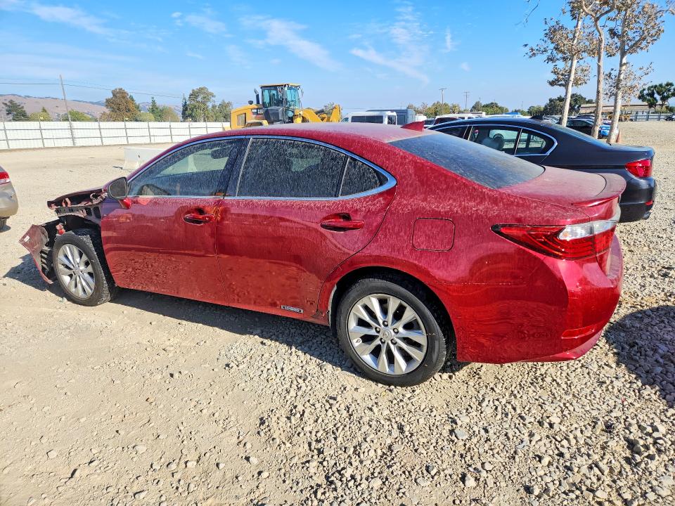 Photo 2 from auction – 2015 LEXUS ES with VIN JTHBW1GG5F2088877