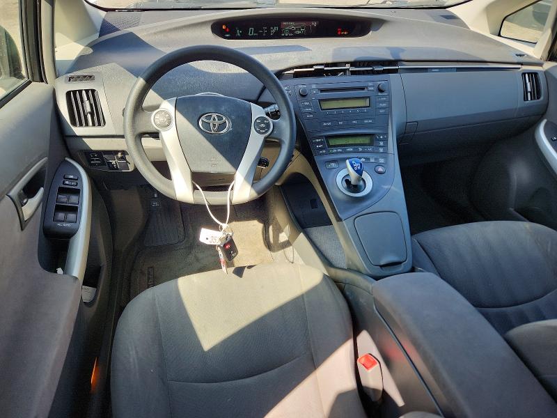Photo 8 from auction – 2011 TOYOTA PRIUS with VIN JTDKN3DUXB0258828