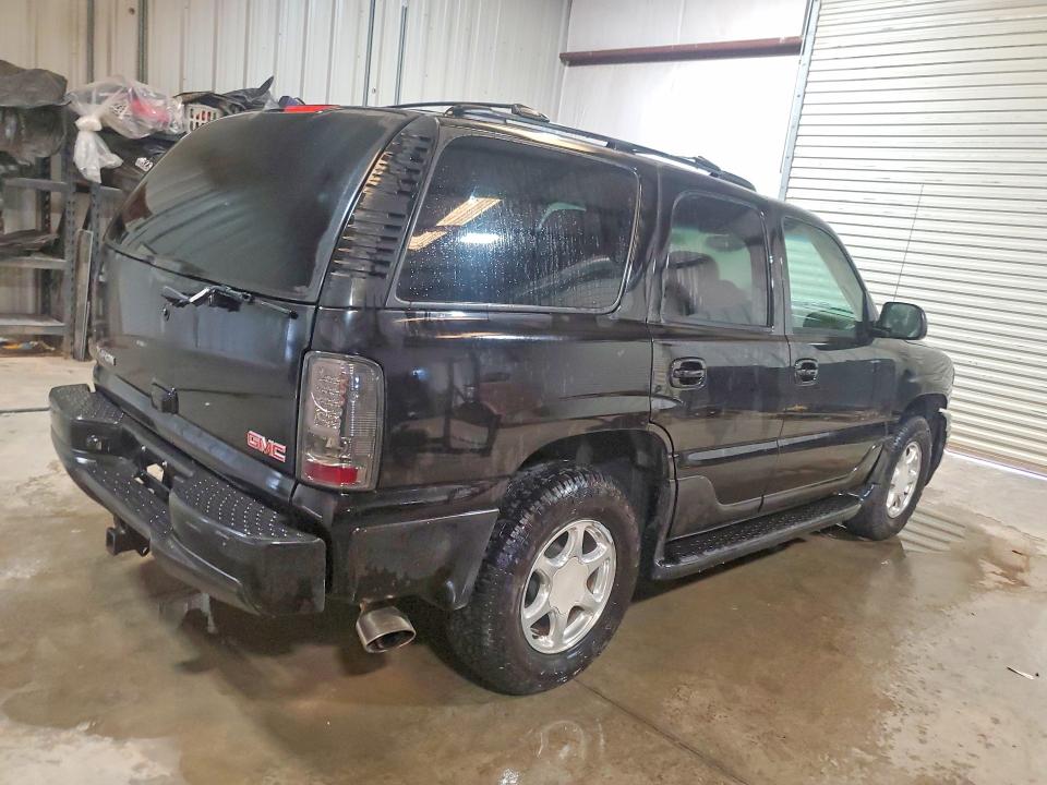 Снимка 3 от търг – 2004 GMC YUKON с VIN 1GKEK63U04J135257
