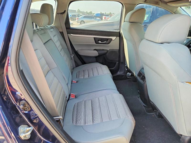 Photo 11 from auction – 2017 HONDA CR-V with VIN 7FARW5H32HE013190