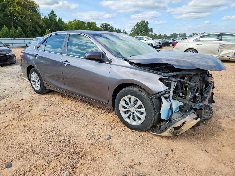Photo 4 from auction – 2015 TOYOTA CAMRY with VIN 4T1BF1FK4FU091048
