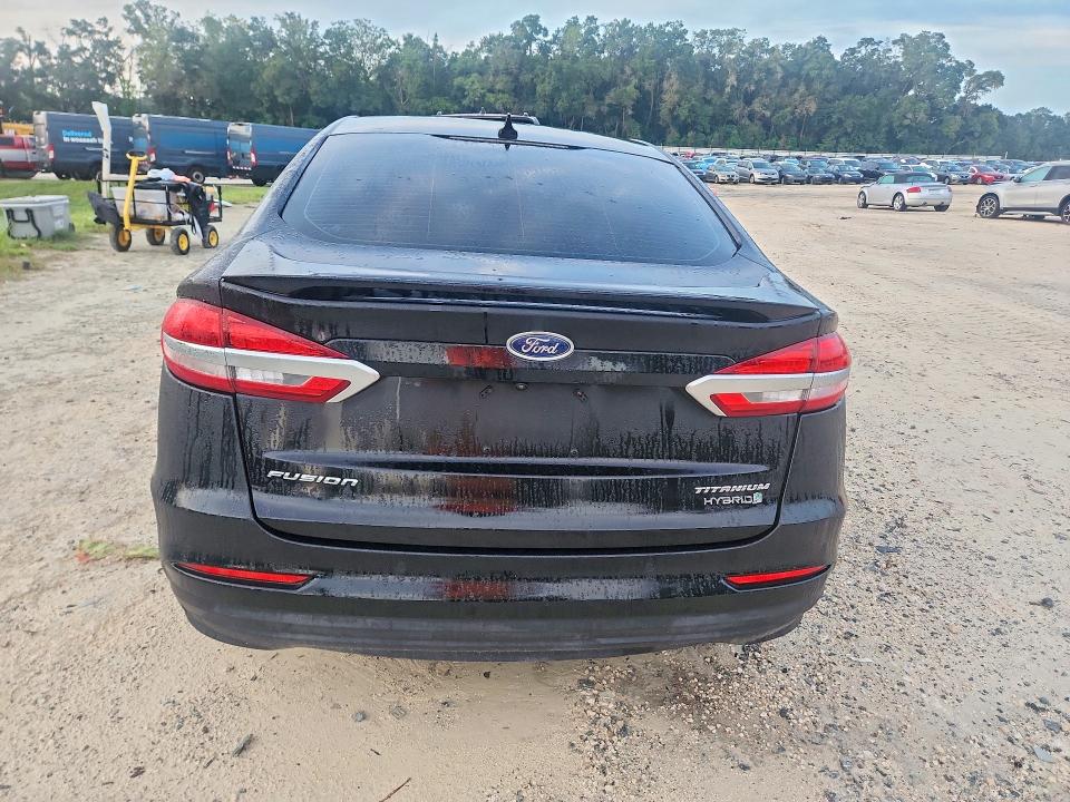 Photo 6 from auction – 2019 FORD FUSION with VIN 3FA6P0RU6KR110653