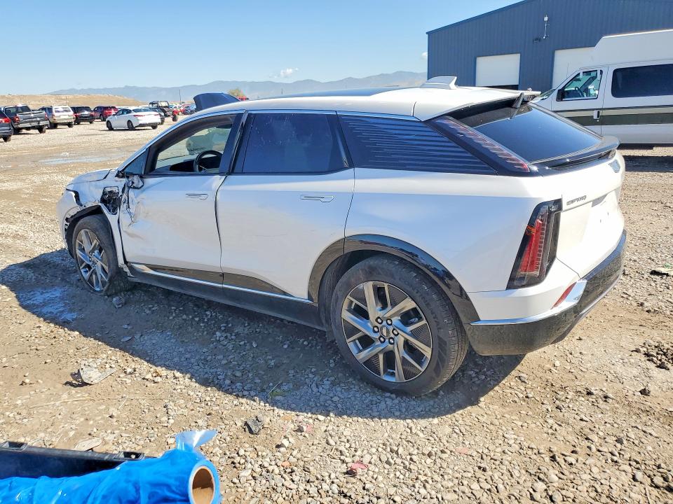 Снимка 2 от търг – 2025 CADILLAC OPTIQ с VIN 3GYK3BMR8SS177843