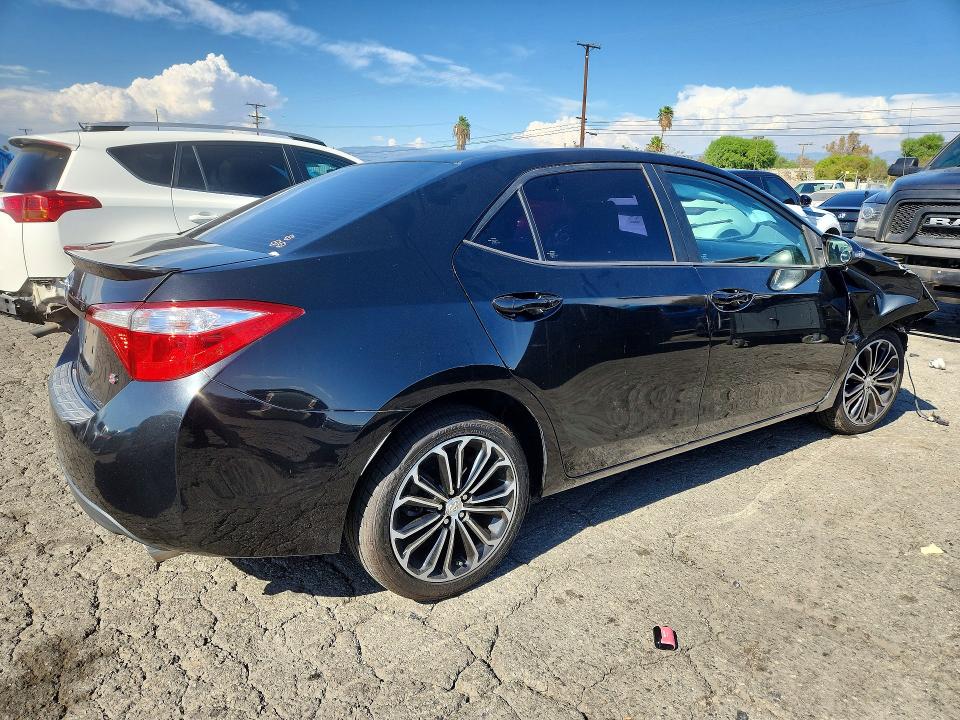 Photo 3 from auction – 2016 TOYOTA COROLLA with VIN 5YFBURHE8GP473386