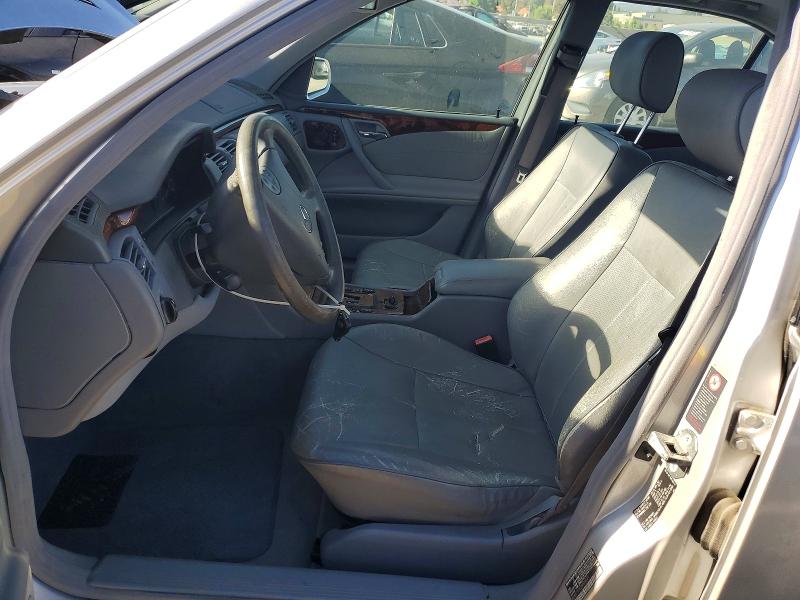 Photo 7 from auction – 2002 MERCEDES-BENZ E with VIN WDBJF70J52B489537