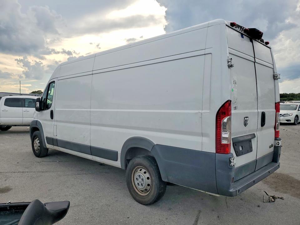 Снимка 2 от търг – 2018 RAM PROMASTER 3500 с VIN 3C6URVJG5JE120893
