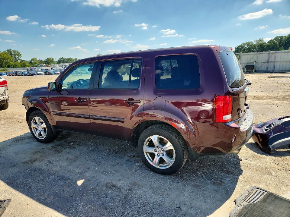 Photo 2 from auction – 2015 HONDA PILOT with VIN 5FNYF4H71FB034792