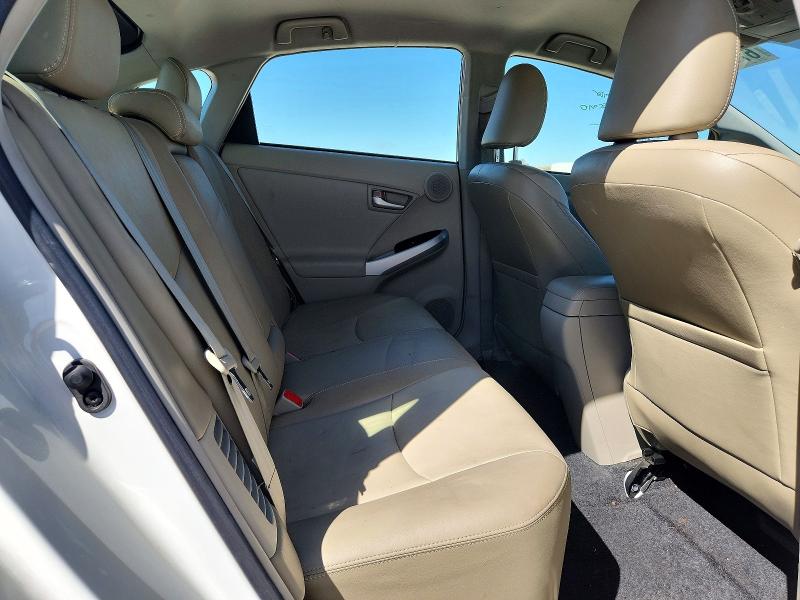 Photo 10 from auction – 2015 TOYOTA PRIUS with VIN JTDKN3DU3F0425617