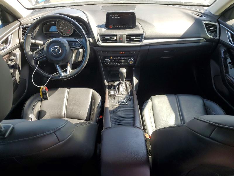 Photo 8 from auction – 2018 MAZDA 3 with VIN 3MZBN1L30JM249383
