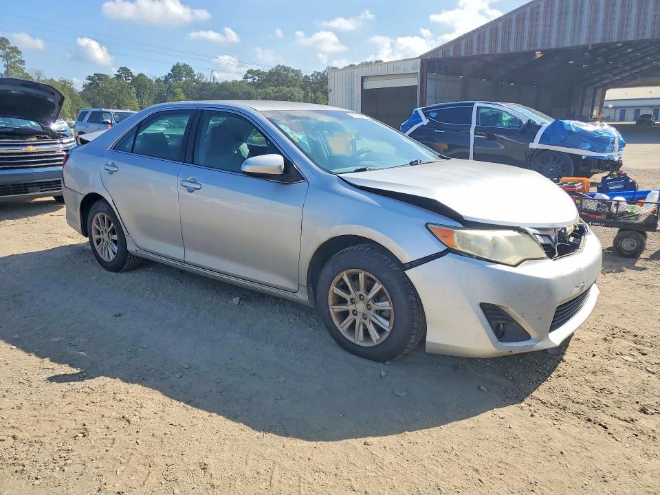 Photo 4 from auction – 2012 TOYOTA CAMRY BASE/LE/SE/XLE with VIN 4T1BF1FK0CU072427