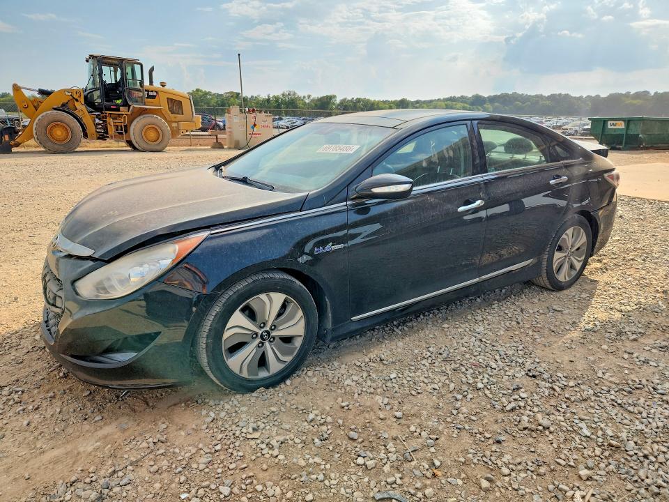 HYUNDAI SONATA 2013 with VIN KMHEC4A41DA093242 - Photo from auction