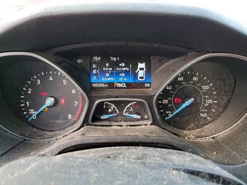 Foto 9 de la subasta – 2016 FORD FOCUS con VIN 1FADP3F26GL351663