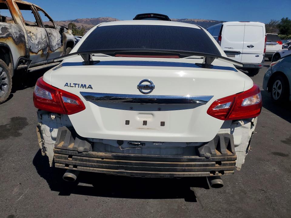 Photo 6 from auction – 2016 NISSAN ALTIMA with VIN 1N4AL3AP1GC250094