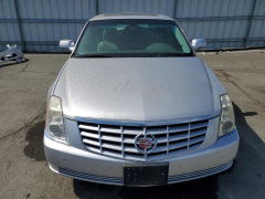 Photo 5 from auction – 2011 CADILLAC DTS with VIN 1G6KH5E62BU136463