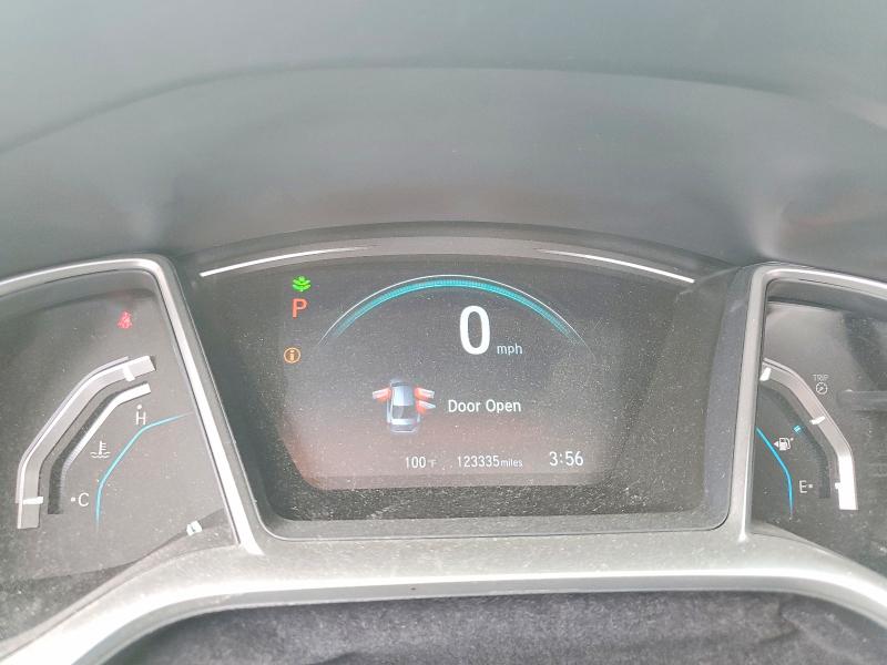 Photo 9 from auction – 2018 HONDA CIVIC with VIN 2HGFC2F76JH508361