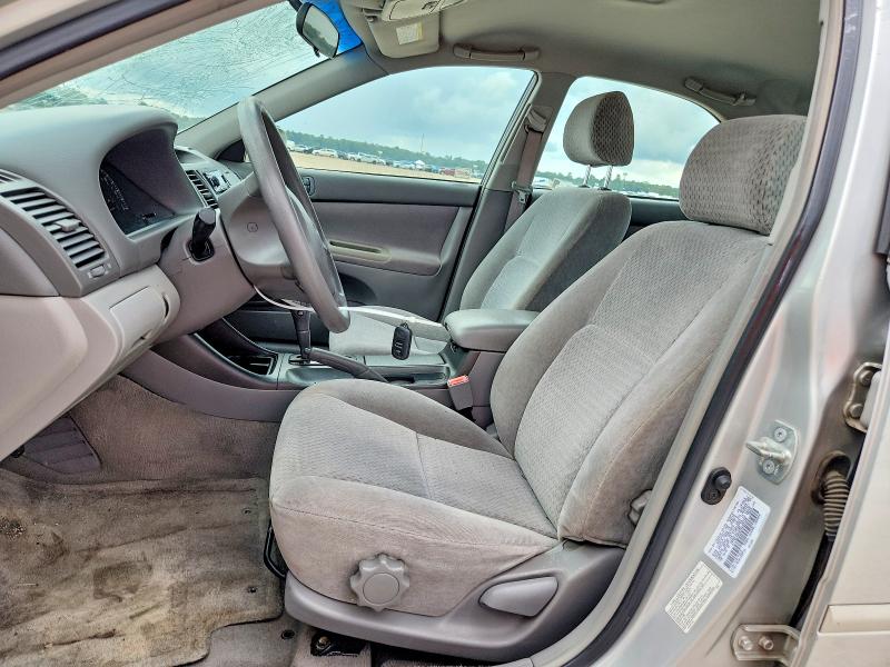 Photo 7 from auction – 2002 TOYOTA CAMRY with VIN 4T1BE32K62U089428