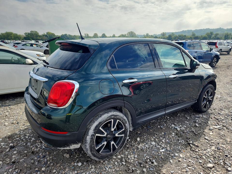 Фото 3 с аукциона – 2016 FIAT 500X с VIN ZFBCFXBT0GP353905