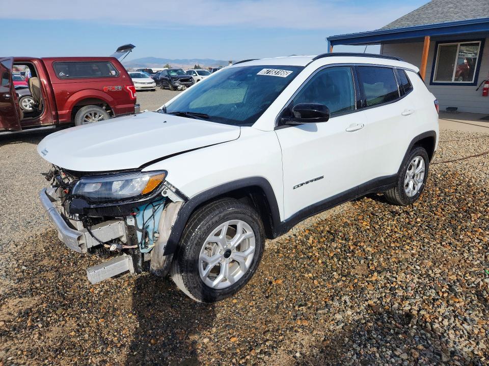 JEEP COMPASS 2025 with VIN 3C4NJDBN4ST605924 - Photo from auction