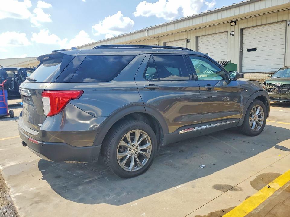Photo 3 from auction – 2020 FORD EXPLORER with VIN 1FMSK8DH7LGA51150