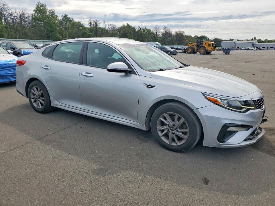 Photo 4 from auction – 2019 KIA OPTIMA with VIN 5XXGT4L36KG346882