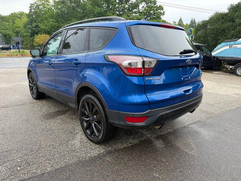 Photo 3 from auction – 2018 FORD ESCAPE with VIN 1FMCU9GD2JUA14650