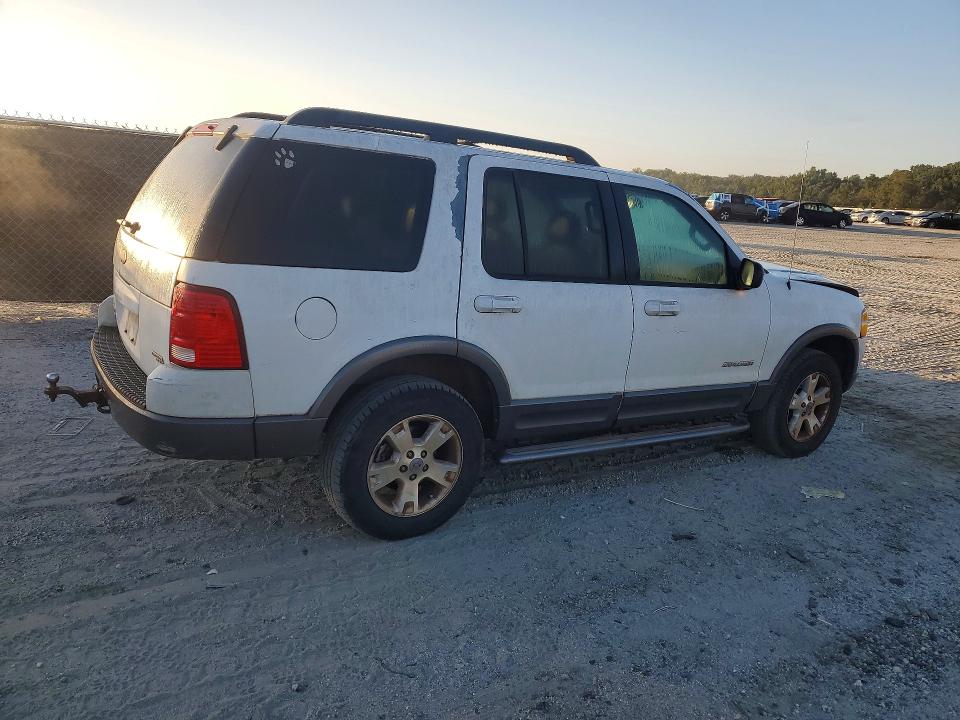 Снимка 3 от търг – 2005 FORD EXPLORER с VIN 1FMZU63K55UB34641