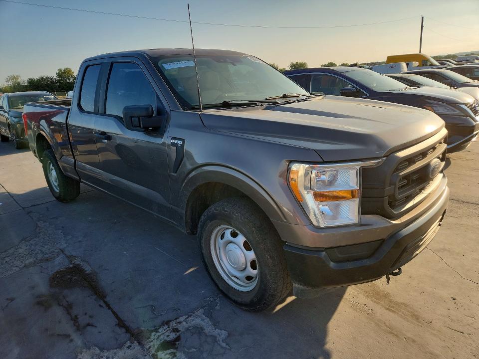Снимка 4 от търг – 2021 FORD F150 с VIN 1FTFX1E52MKE56706