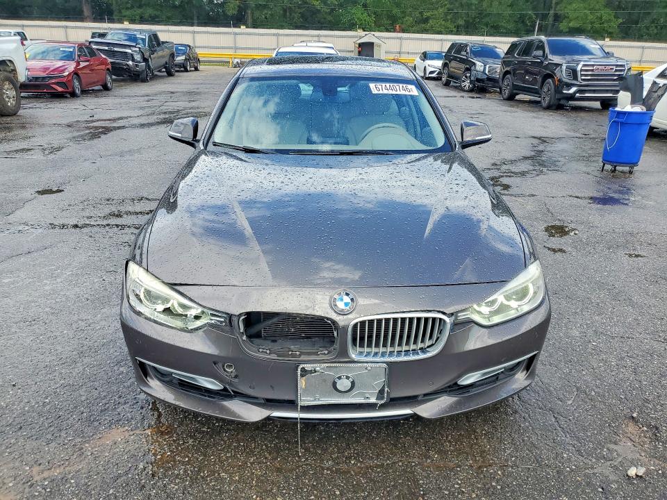Photo 5 from auction – 2013 BMW 335 with VIN WBA3A9G59DNP37249