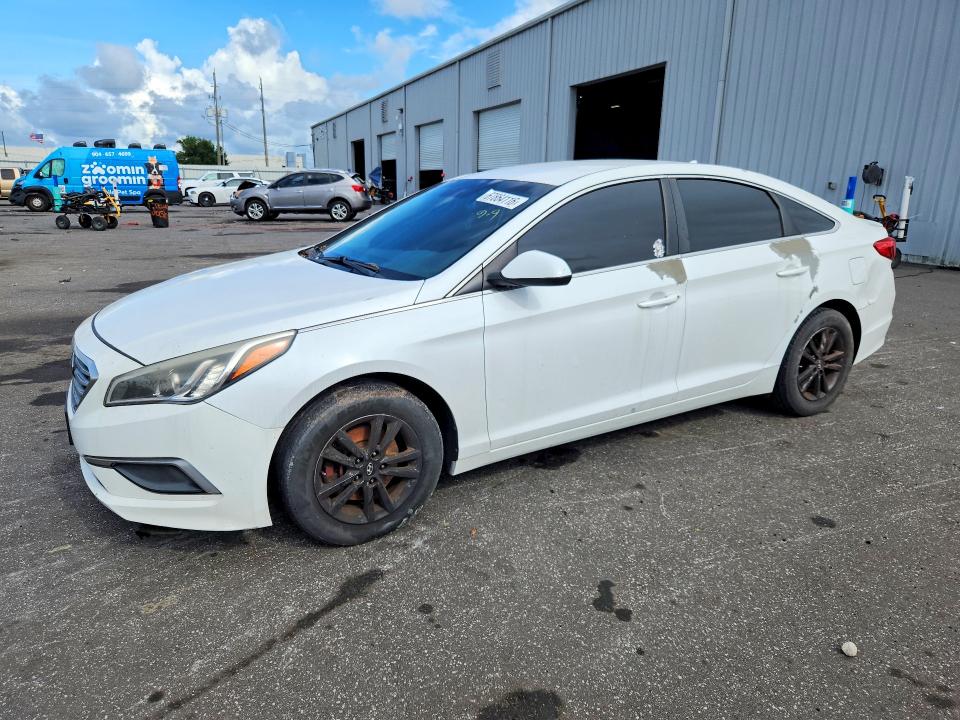 HYUNDAI SONATA 2017 with VIN 5NPE24AF2HH488909 - Photo from auction