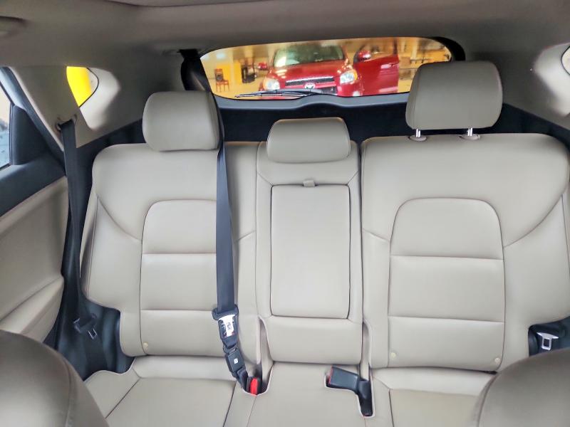 Photo 10 from auction – 2016 HYUNDAI TUCSON with VIN KM8J3CA20GU079164