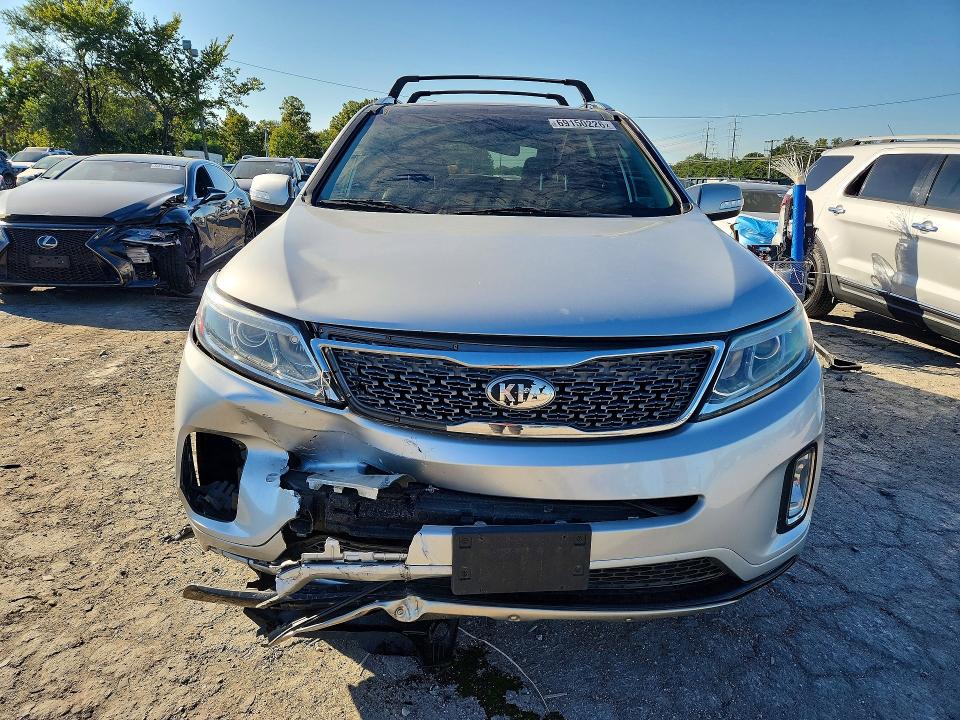 Foto 5 de la subasta – 2014 KIA SORENTO con VIN 5XYKWDA71EG539013