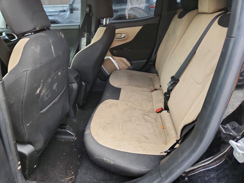Снимка 10 от търг – 2015 JEEP RENEGADE с VIN ZACCJABT1FPB92877
