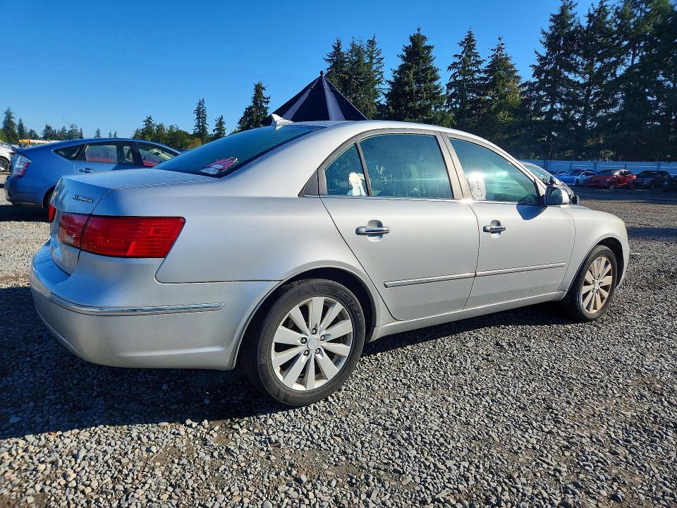 Photo 3 from auction – 2009 HYUNDAI SONATA with VIN 5NPEU46C29H456312