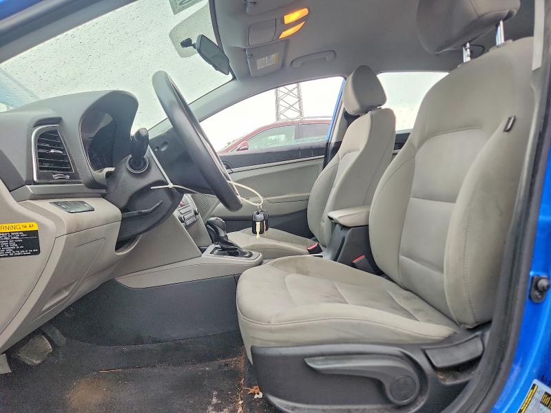 Снимка 7 от търг – 2017 HYUNDAI ELANTRA с VIN 5NPD74LFXHH104823