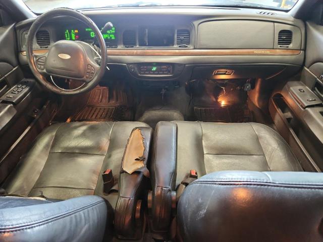 Photo 8 from auction – 2003 FORD CROWN VICTORIA with VIN 2FAFP74W93X161410