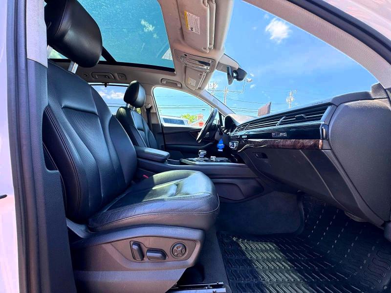 Photo 5 from auction – 2018 AUDI Q7 with VIN WA1VAAF76JD013370