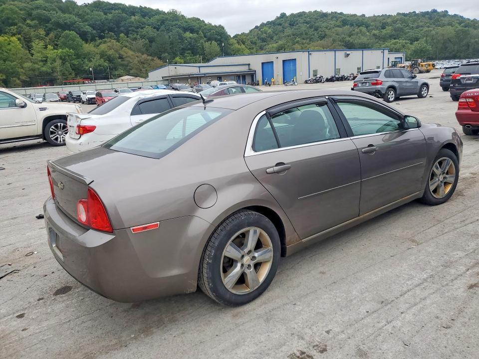Photo 3 from auction – 2011 CHEVROLET MALIBU with VIN 1G1ZC5E19BF363032