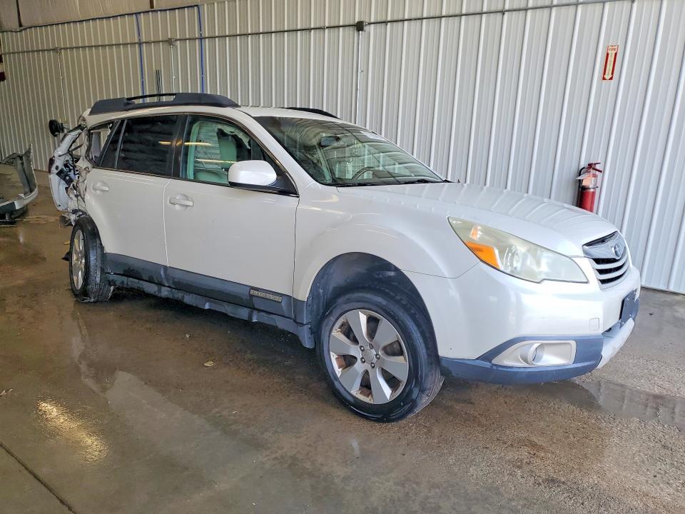 Photo 4 from auction – 2010 SUBARU OUTBACK with VIN 4S4BRBKC6A3359768