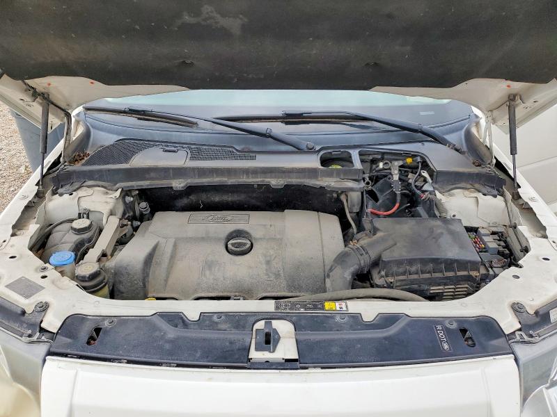 Photo 12 from auction – 2010 LAND ROVER LR2 with VIN SALFR2BN4AH172144