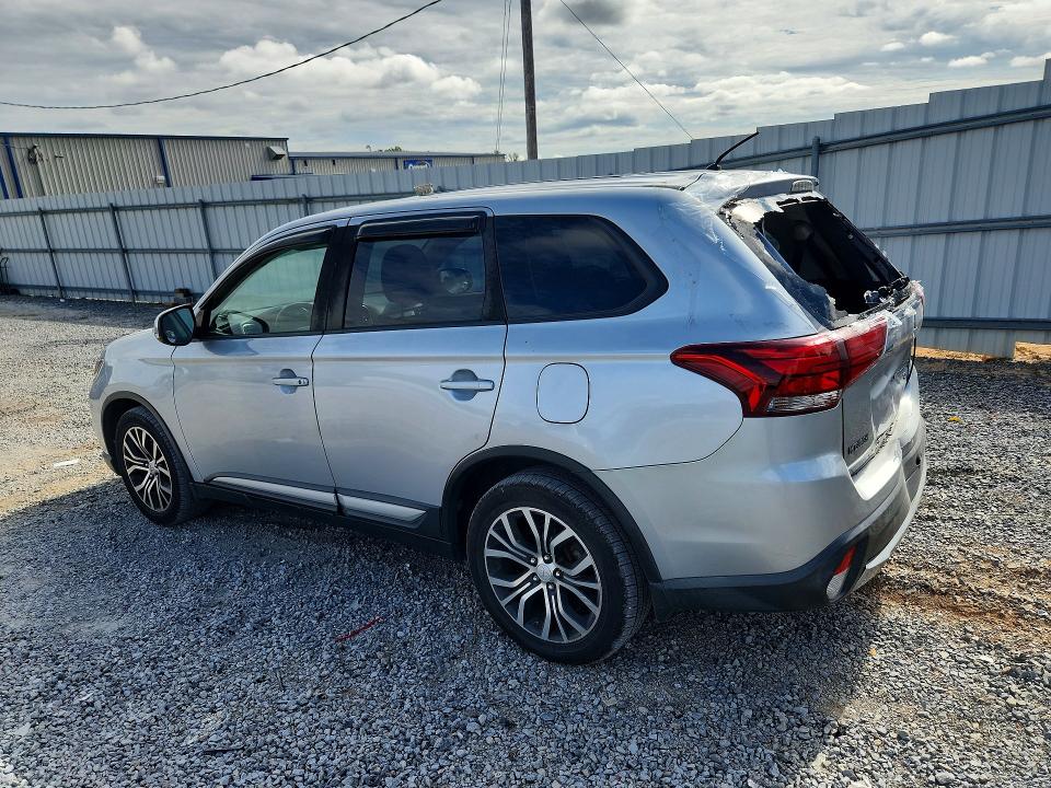 Photo 2 from auction – 2016 MITSUBISHI OUTLANDER with VIN JA4AD3A37GZ034729