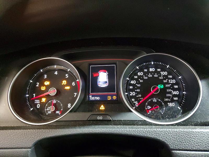 Снимка 9 от търг – 2017 VOLKSWAGEN GTI с VIN 3VW4T7AU0HM030933
