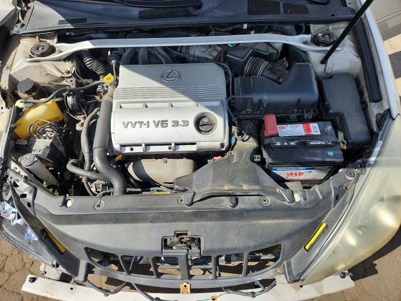 Photo 11 from auction – 2004 LEXUS ES with VIN JTHBA30G440016467