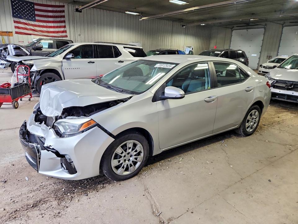 TOYOTA COROLLA 2016 с VIN 5YFBURHEXGP443483 - Снимка от търг