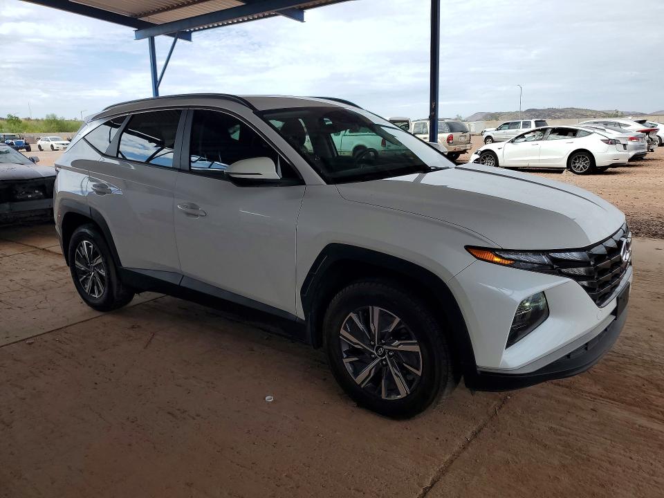 Photo 4 from auction – 2023 HYUNDAI TUCSON with VIN KM8JBCA10PU089199