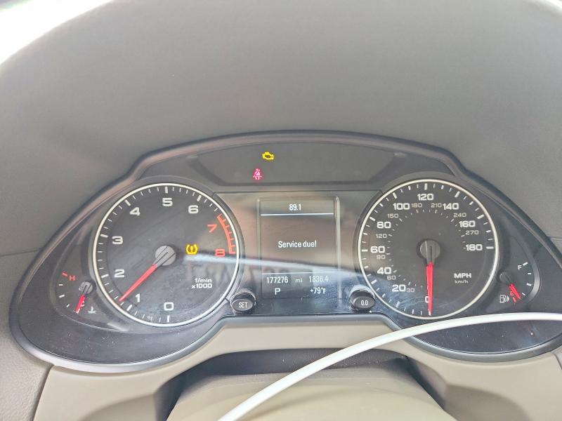 Zdjęcie 9 z aukcji – 2011 AUDI Q5 z VIN WA1DKAFP3BA028534