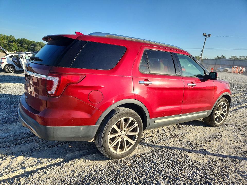 Photo 3 from auction – 2017 FORD EXPLORER with VIN 1FM5K7F89HGE27486