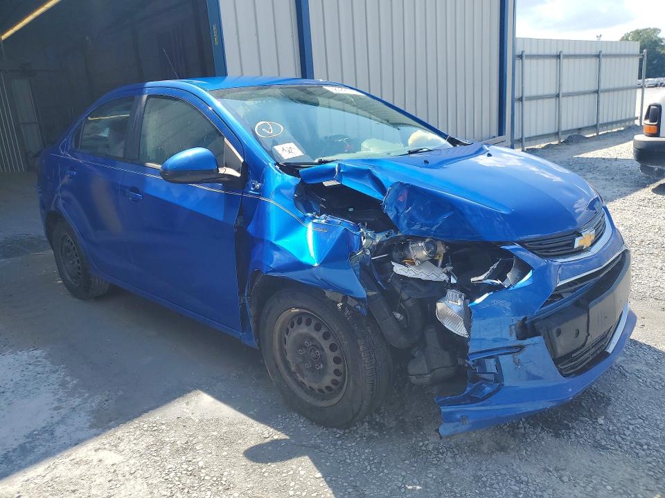 Photo 4 from auction – 2017 CHEVROLET SONIC with VIN 1G1JB5SH0H4156938